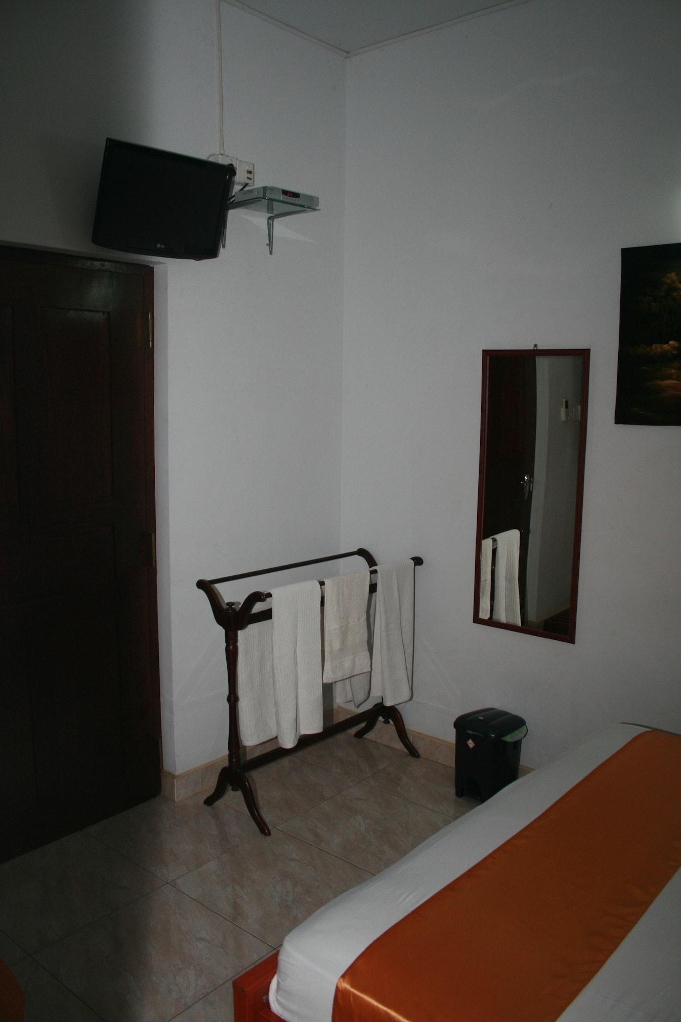 Blue Gum Hotel Ja-Ela Ngoại thất bức ảnh