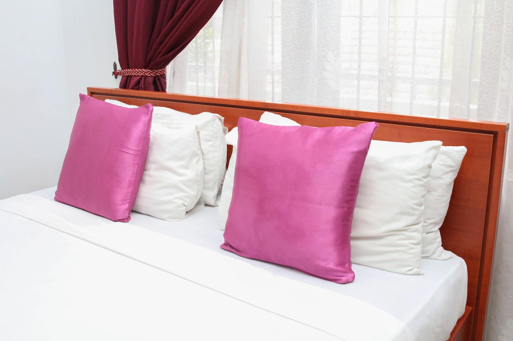 Blue Gum Hotel Ja-Ela Ngoại thất bức ảnh